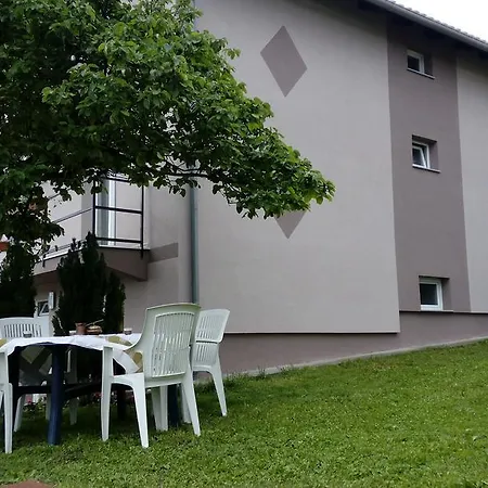Beha 公寓