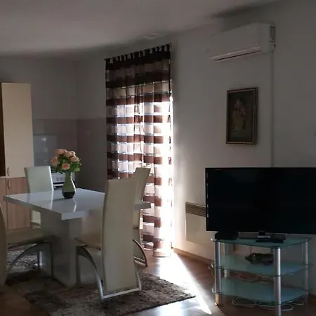 Apartment Beha *